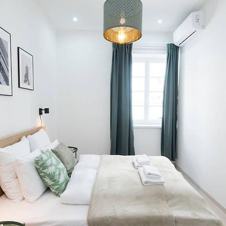 Trendy Central Apartment At Castle Budapeste Exterior foto