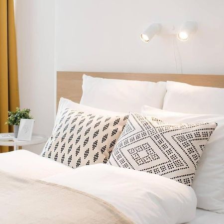 Trendy Central Apartment At Castle Budapeste Exterior foto