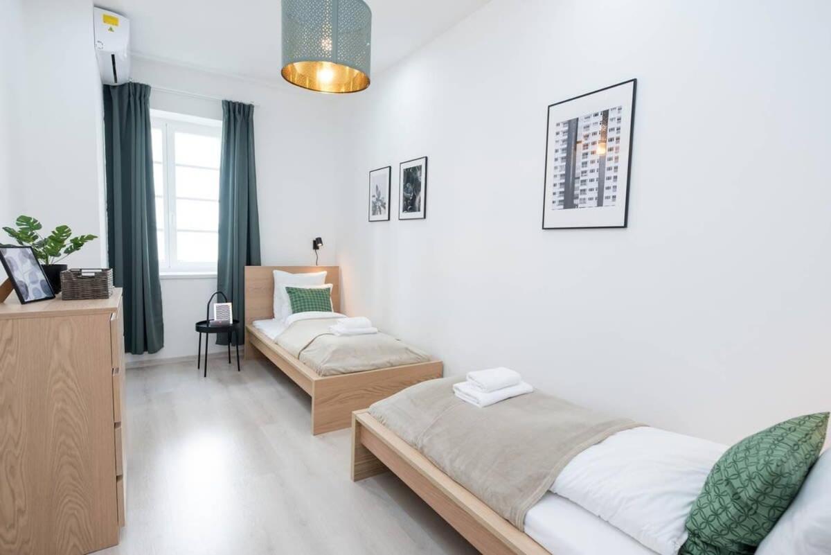Trendy Central Apartment At Castle Budapeste Exterior foto