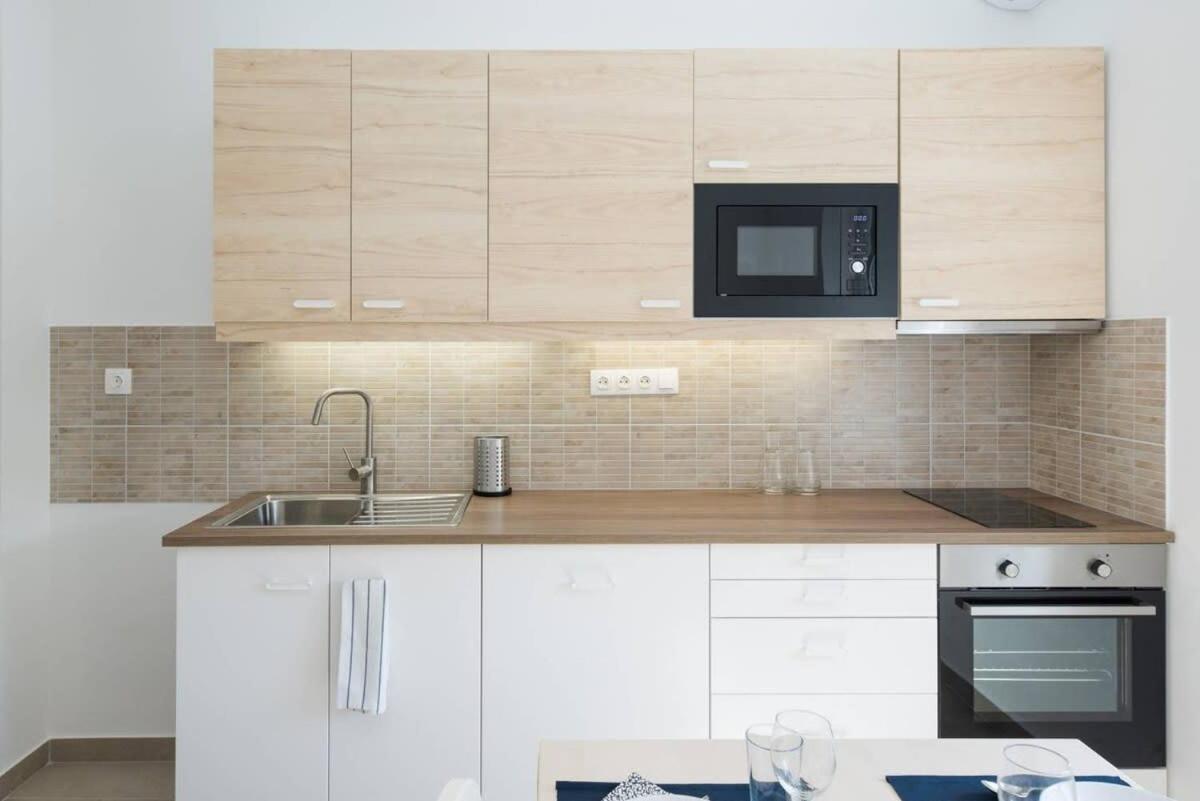 Trendy Central Apartment At Castle Budapeste Exterior foto