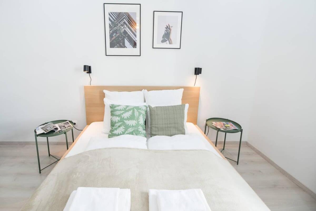 Trendy Central Apartment At Castle Budapeste Exterior foto